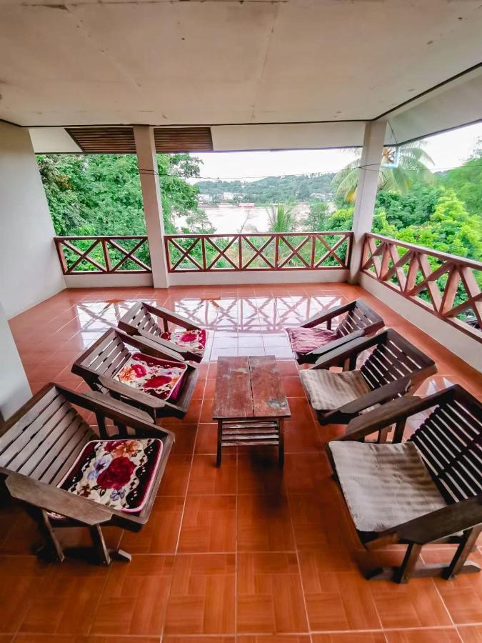 Sabaydee Guesthouse Ban Houayxay Esterno foto
