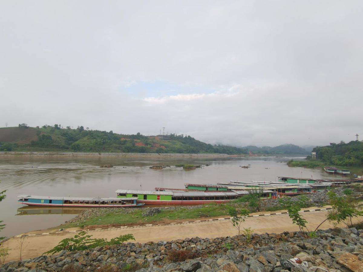 Sabaydee Guesthouse Ban Houayxay Esterno foto