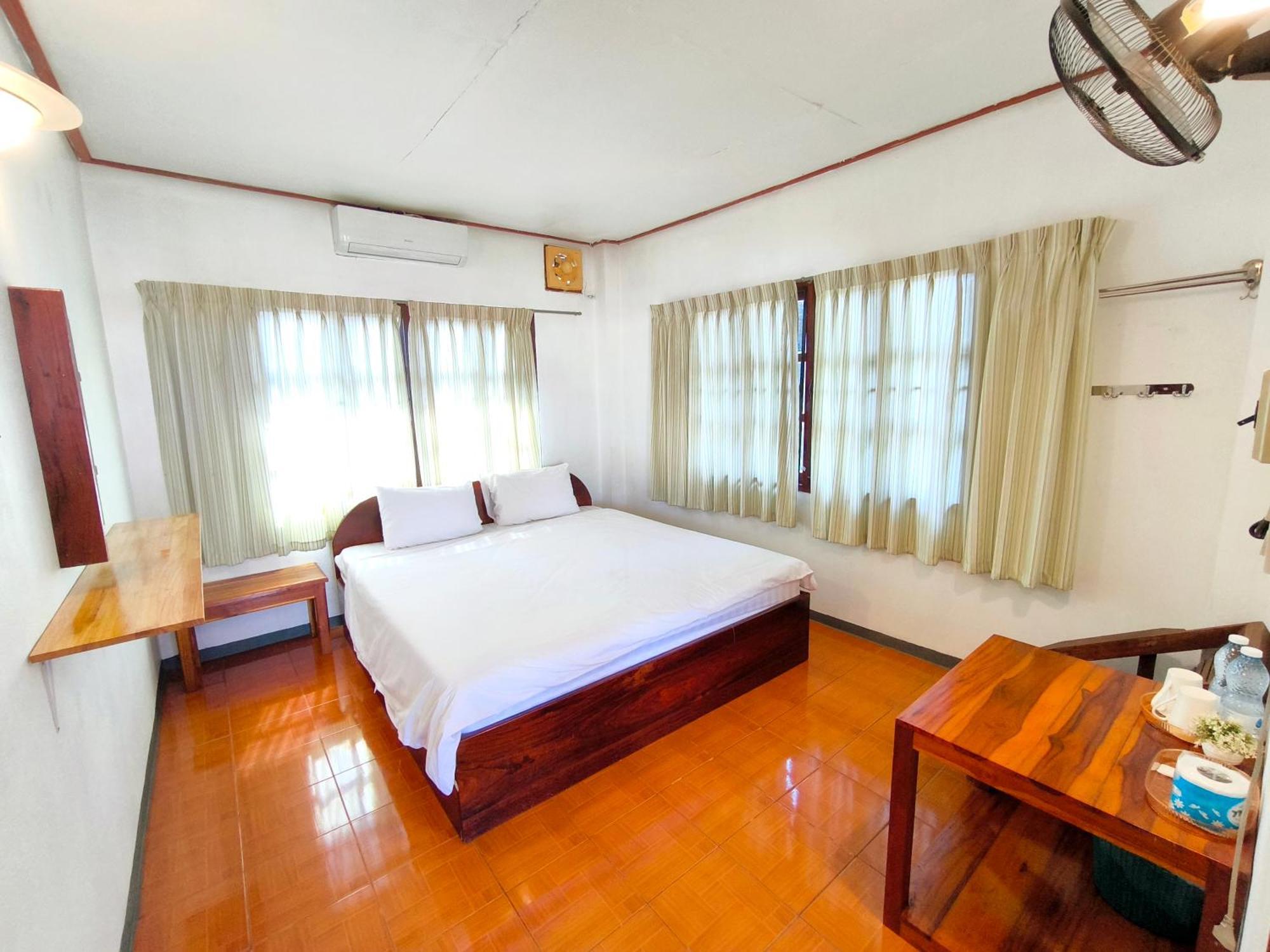 Sabaydee Guesthouse Ban Houayxay Esterno foto